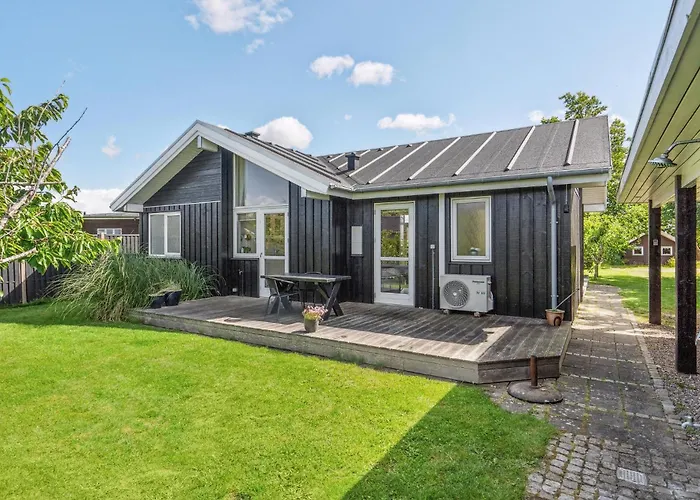 Feriehus Stunning In Børkop